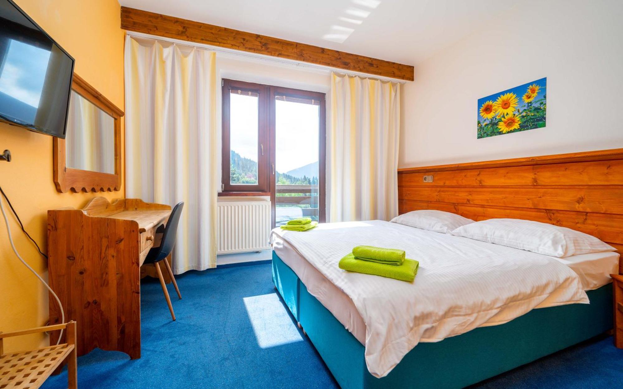 Hotel Ondras Z Beskyd Ostravice Dış mekan fotoğraf