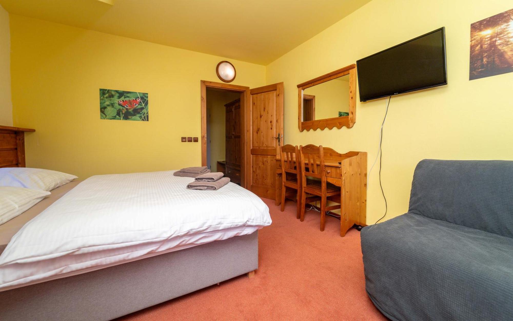 Hotel Ondras Z Beskyd Ostravice Dış mekan fotoğraf